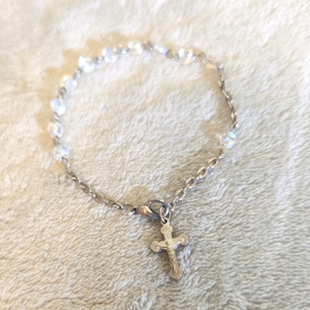 #543 Vintage Silver Tone Cross Bracelet with Crystal Beads